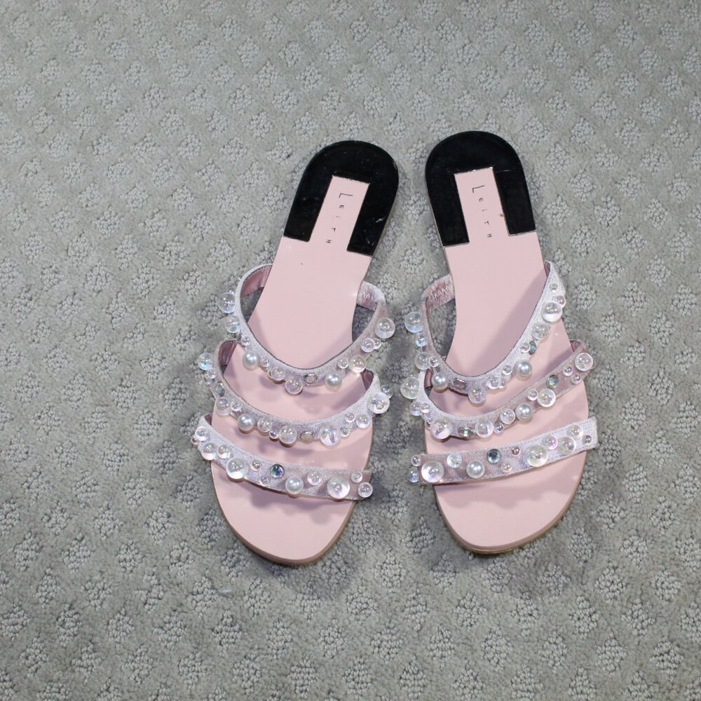Leith Stunner Size 10M Pale Pink Velvet Bead Embellished Strappy Flat Slide Sand